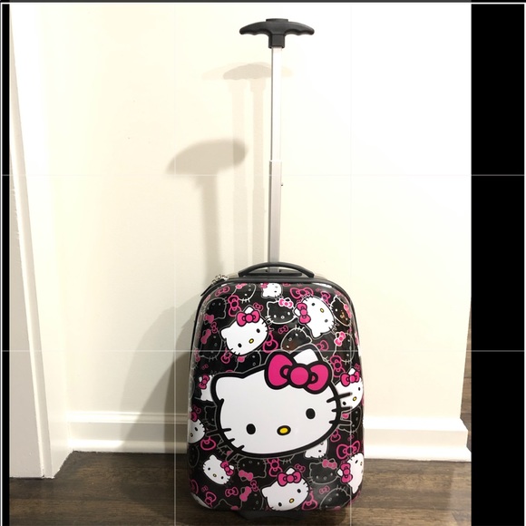 hello kitty hard shell luggage
